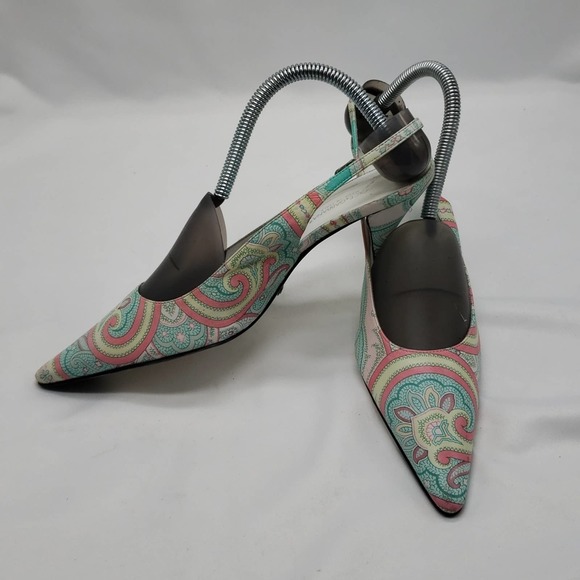 DOLCE & GABBANA PAISLEY PRINT SLINGBACK PUMPS - Picture 5 of 16